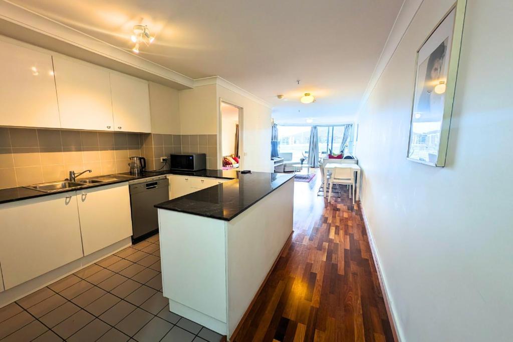 Dana-Central Apartment With Mount Ainslie Views Canberra Esterno foto